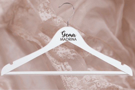 Percha personalizada simple 12
